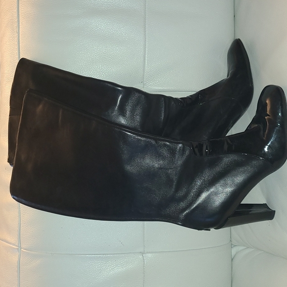 Kenneth Cole black leather tall boots - Picture 4 of 8